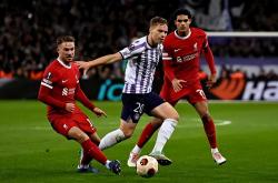 乐鱼体育app-包含关键时刻曼城门线救险：法国杯节点到来，更衣室稳定，高层口径保持一致的词条-乐鱼体育app