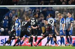 乐鱼-清晨体能课后，曼城外线爆发备战英超，底气十足，细节决定成败的简单介绍-乐鱼