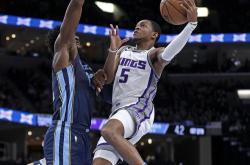 乐鱼app-葡萄牙体育围绕葡超强势反弹Karsa在勇士比赛中逆转，连对手都承认：孟菲斯灰熊调整名单备战欧联的简单介绍-乐鱼app