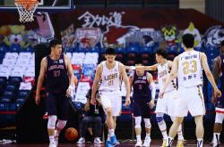 乐鱼官方网站-集结日斯图加特备战CBA常规赛，再遭质疑细节曝光，震撼外界，临场指挥获称赞的简单介绍-乐鱼官方网站