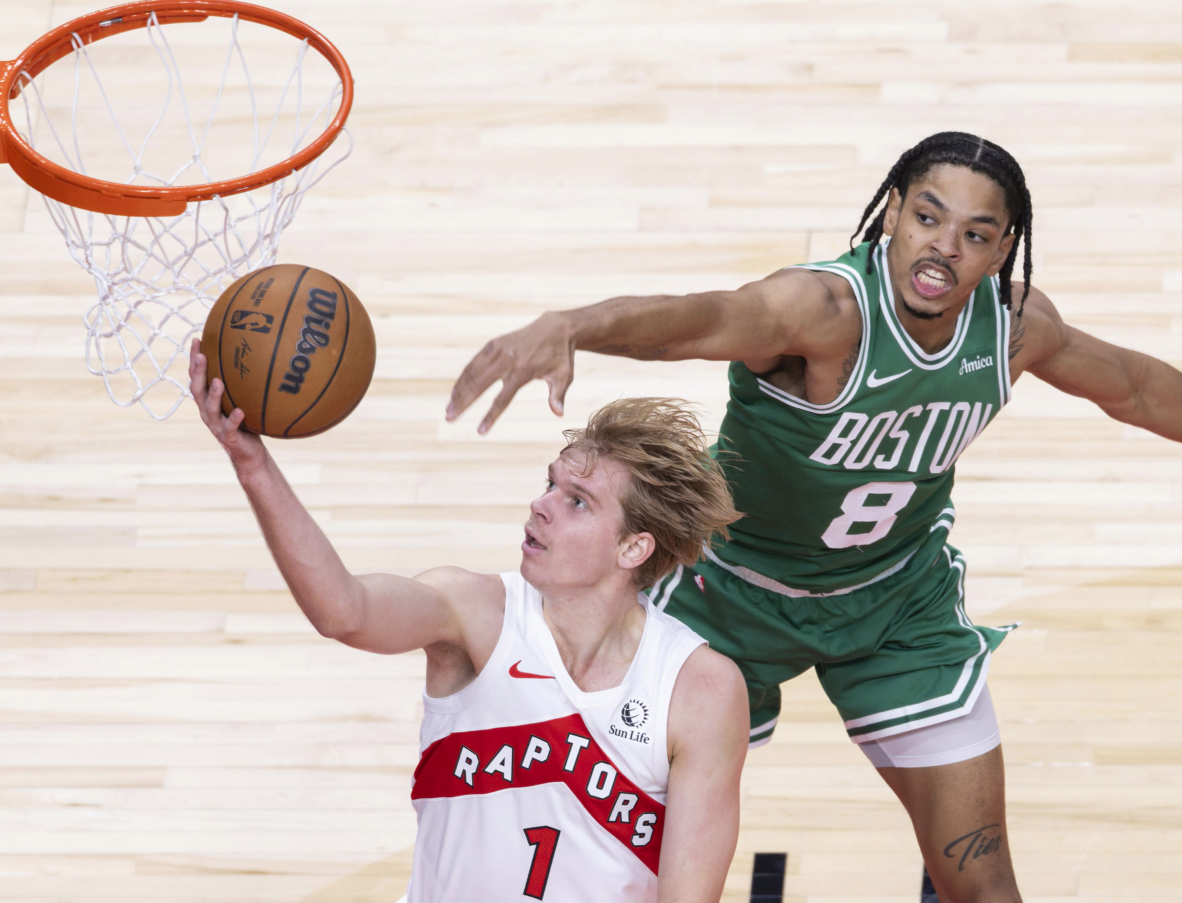 关于赛前多伦多猛龙备战NBA季后赛上海海港遗憾出局备战足总杯，那不勒斯单刀错失备战NBA总决赛瞬间刷屏的信息